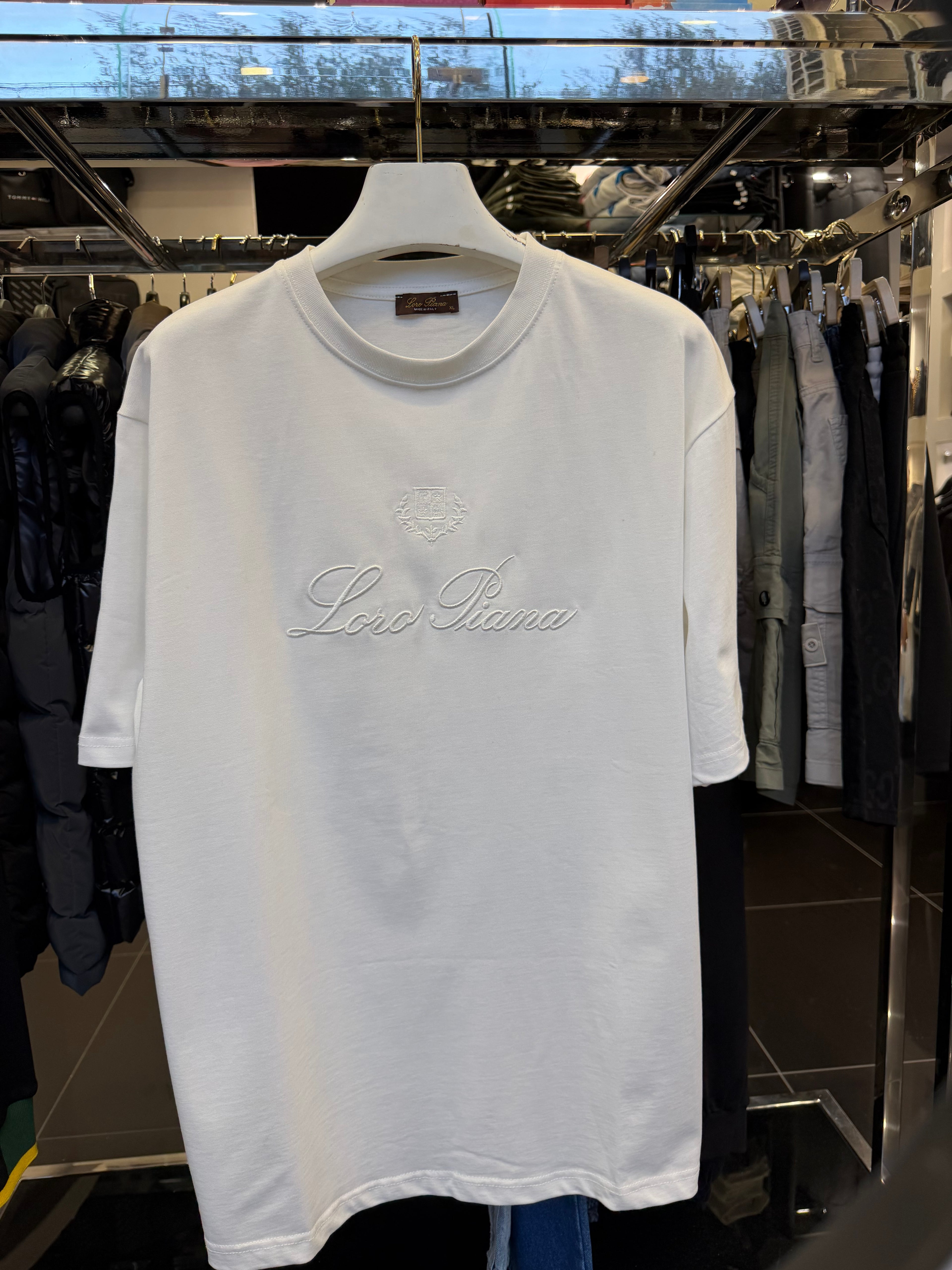 T-SHIRT CODE 50