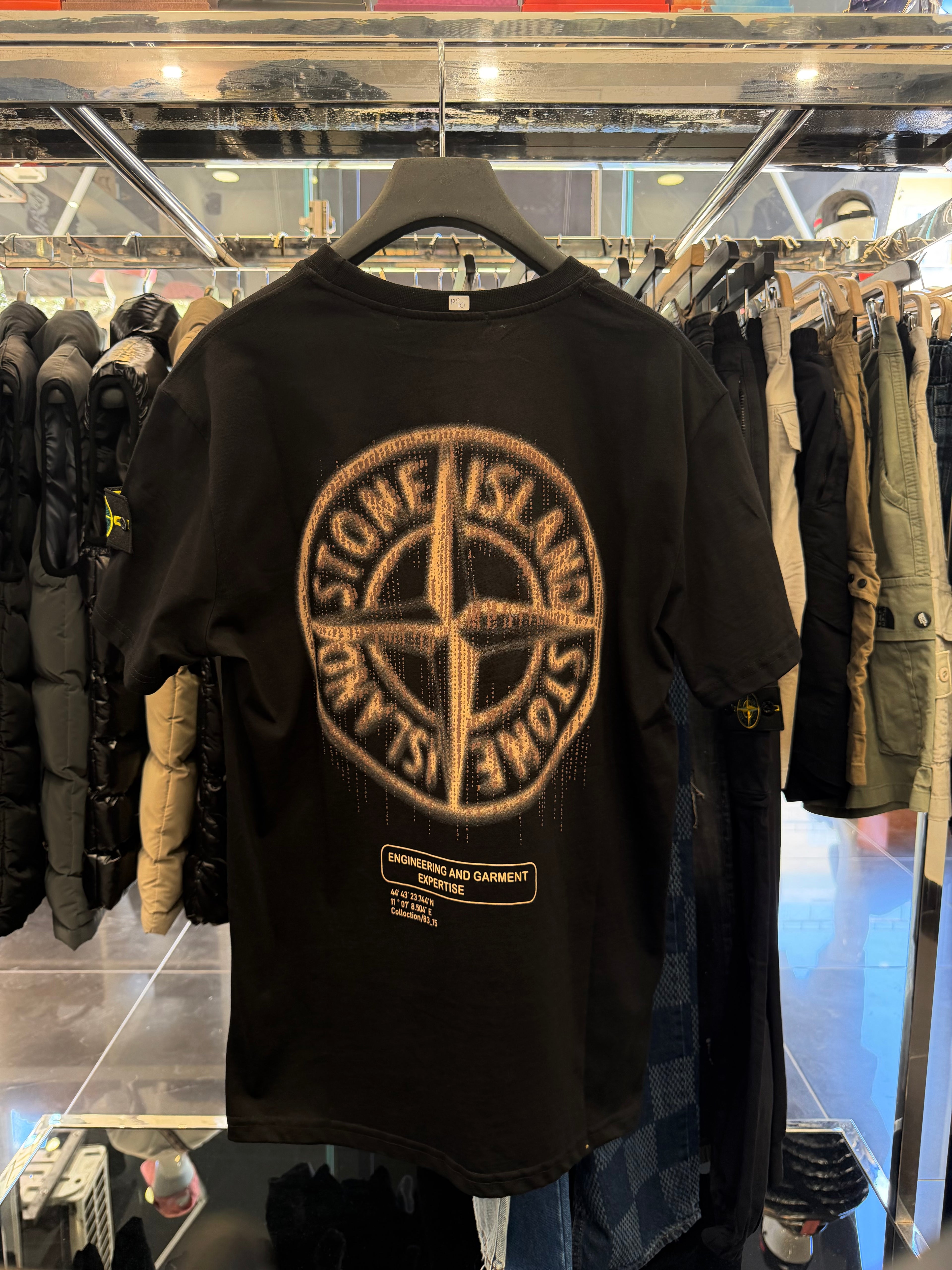 T-SHIRT CODE 10