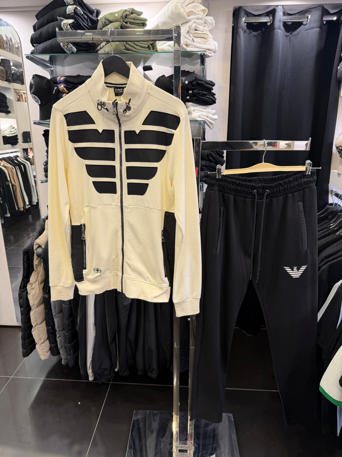 ARMANI - ΣΕΤ ΦΟΡΜΕΣ