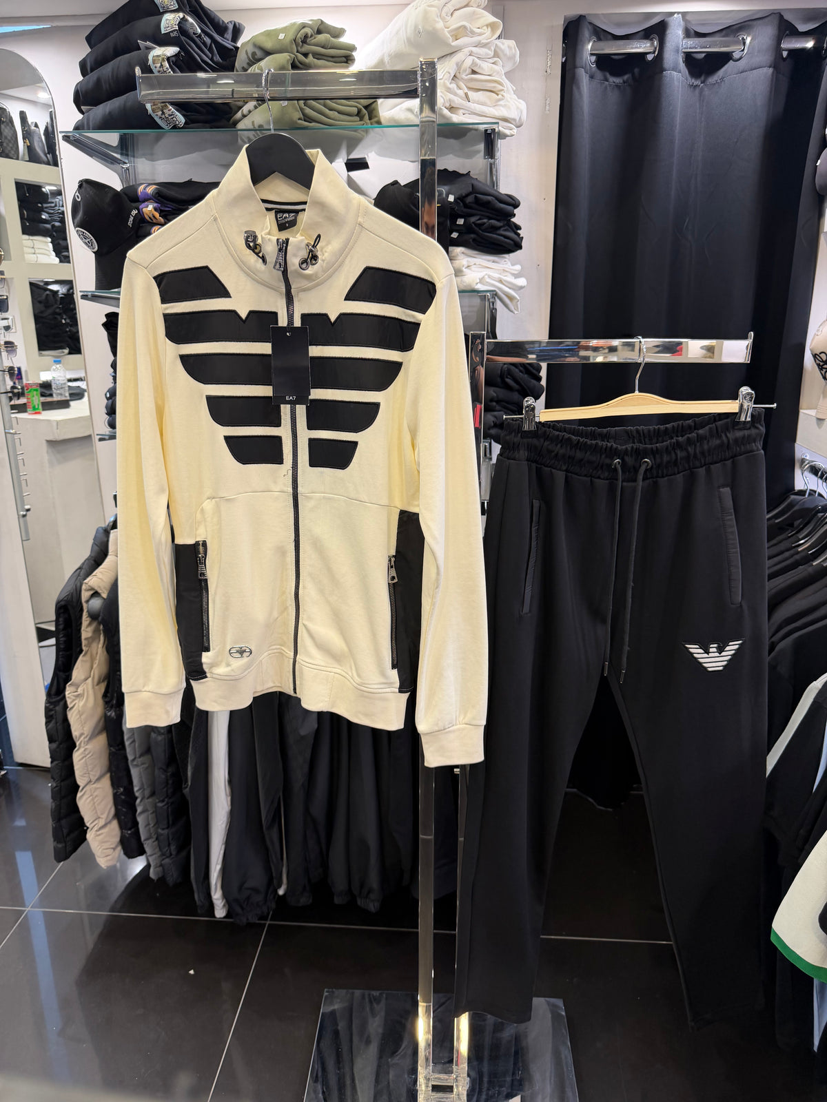 ARMANI - ΣΕΤ ΦΟΡΜΕΣ