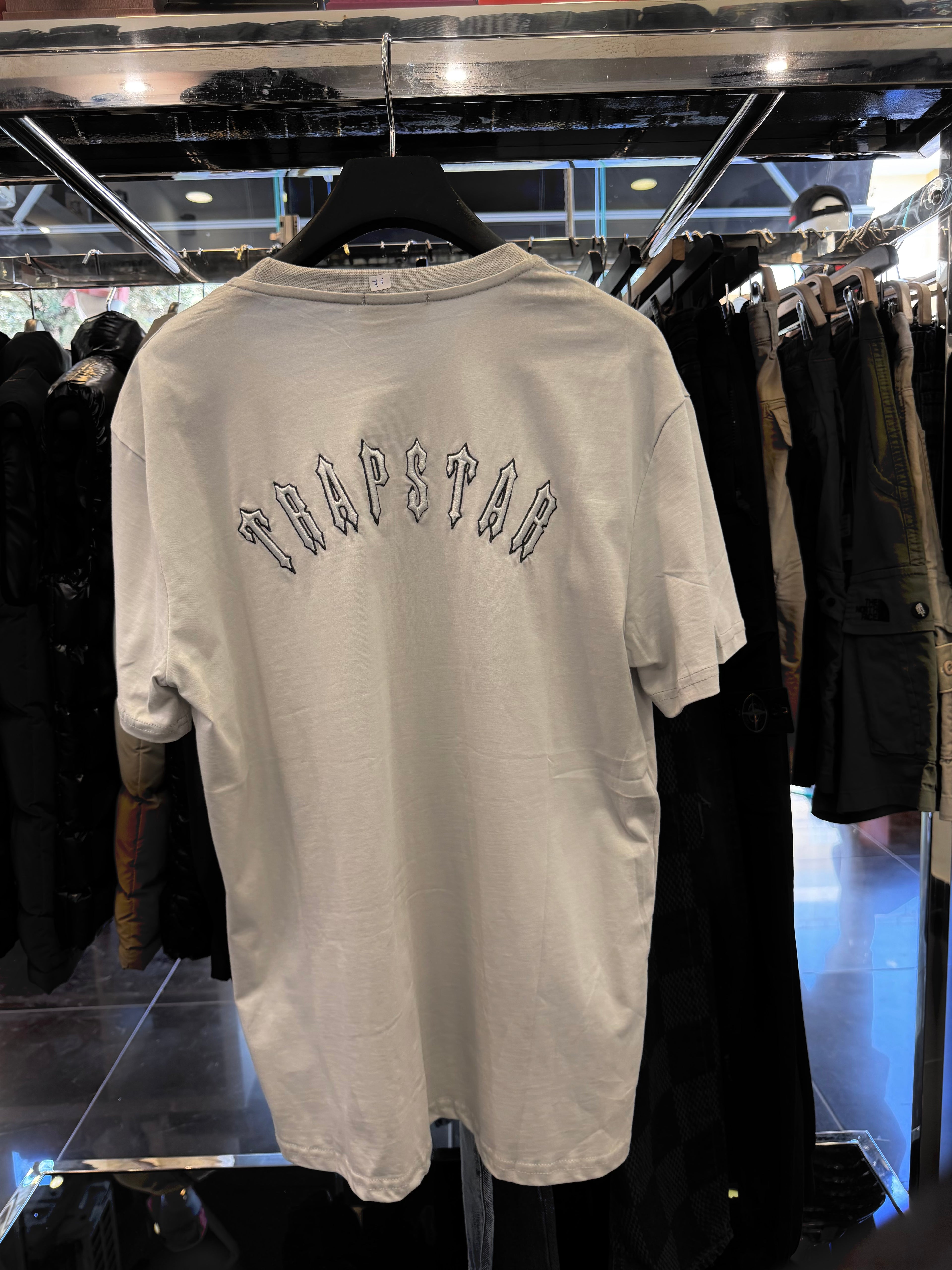 T-SHIRT CODE 77